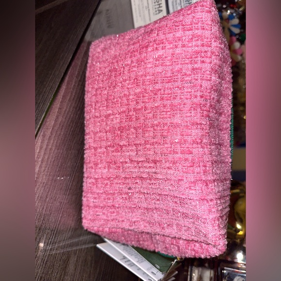 Let'S Get Glowing Skincare Set ($120 Value) - Picture 10 of 12